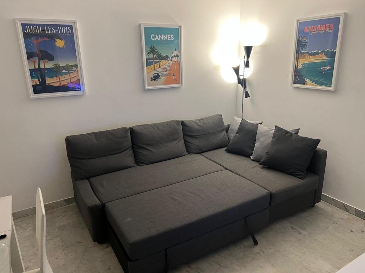 Seafront - Beautiful Flat With Aircon And Comfortable Loggia Vallauris Kültér fotó